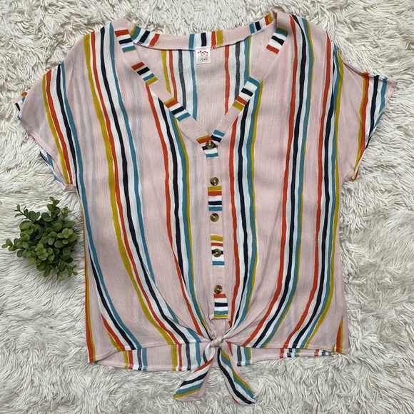 🎉HP🎉 I Joah Tie Hem Button Down Blouse 💗 Pink & Multi - Picture 4 of 13